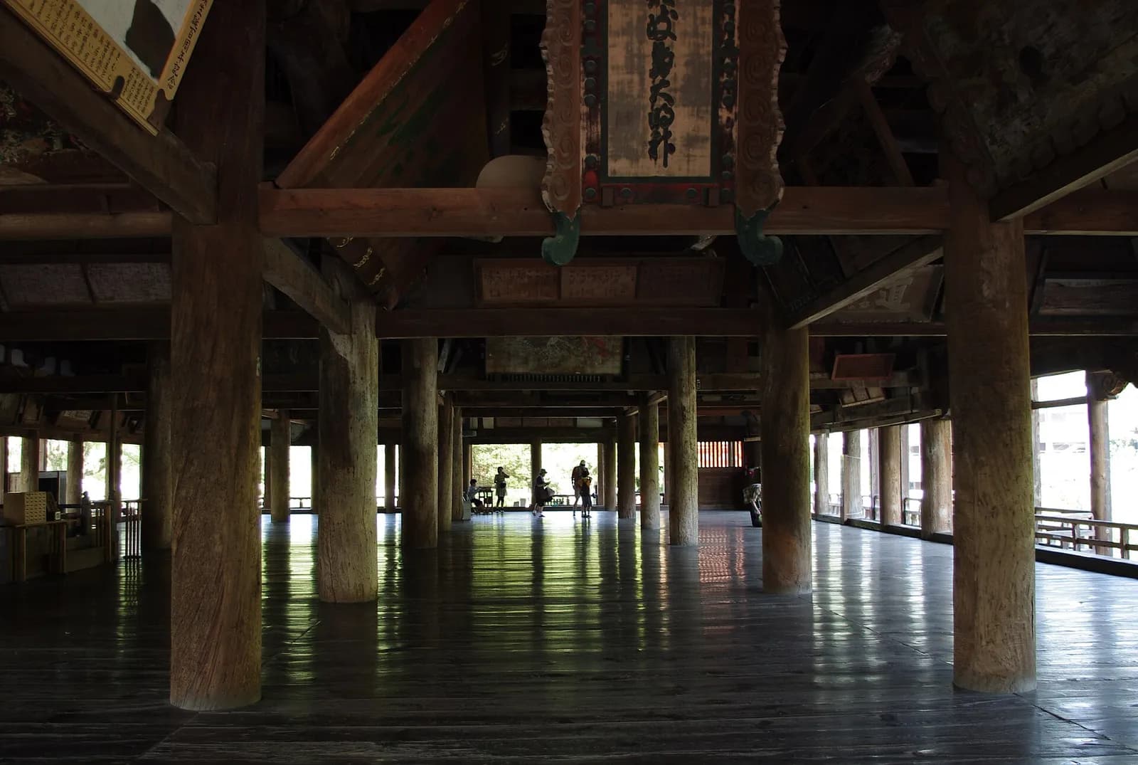 Senjōkaku Hall