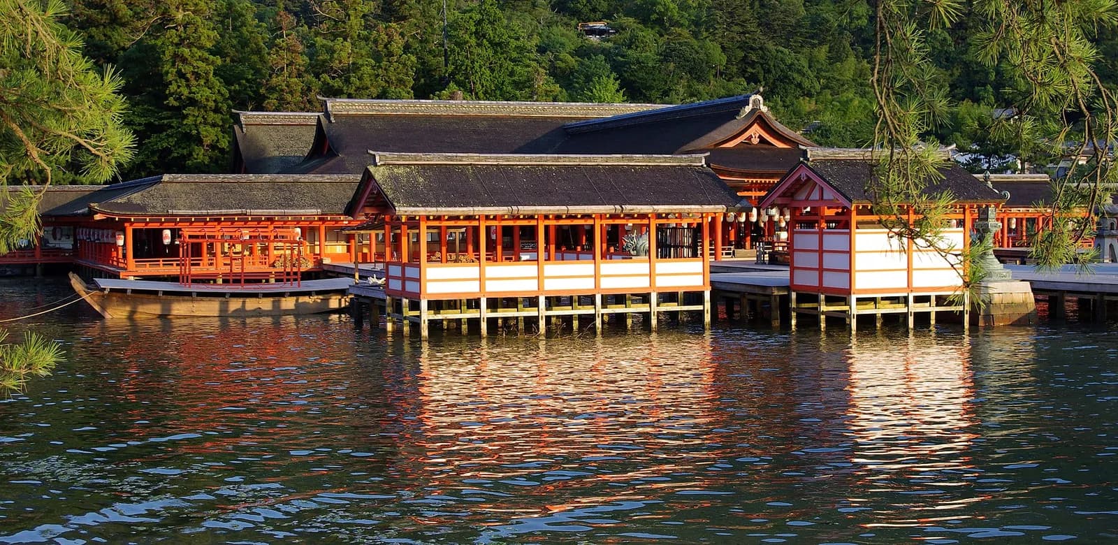 Miyajima (Itsukushima)